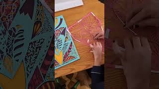 El arte de recortar papel ✂ | #Shorts de Ariádine | Domestika