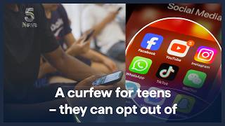 Midnight social media curfew proposed for UK teens aged 16 and 17 | 5 News