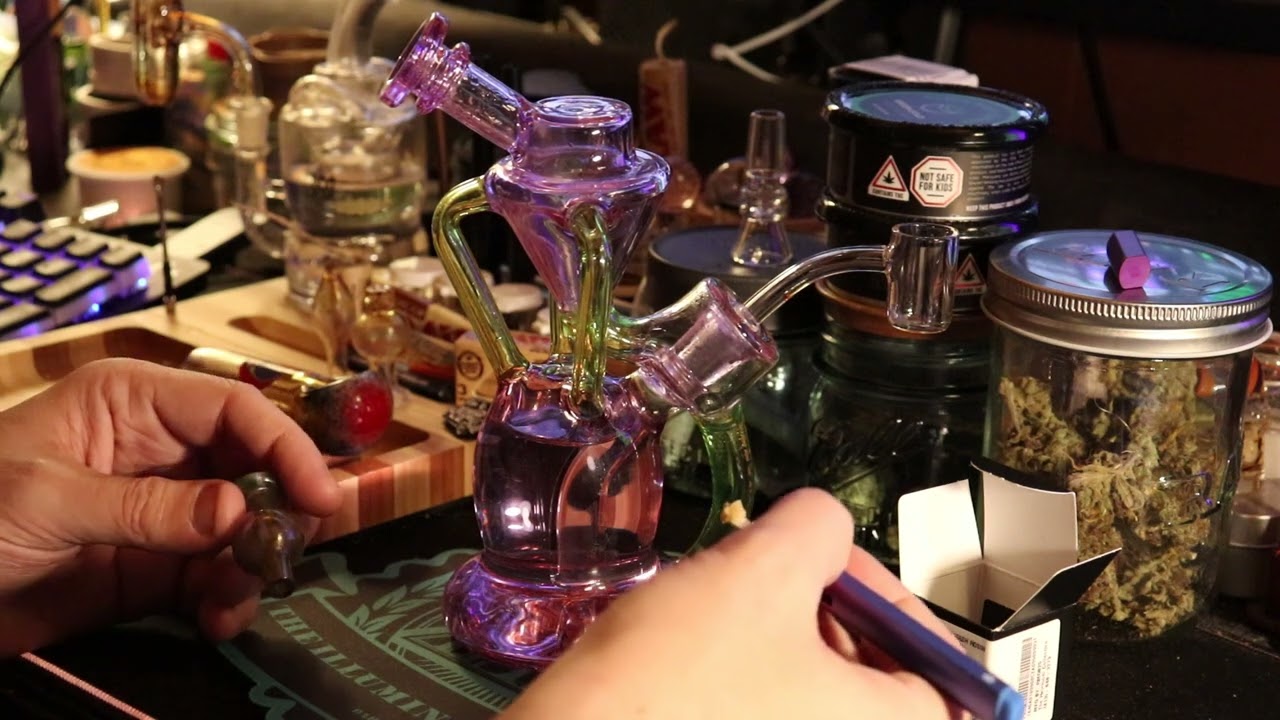 Illuminati Glass Elite Series Joint Drain recycler CFL First dab and function shot