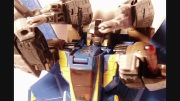 Transformers Universe Classics Tread Bolt