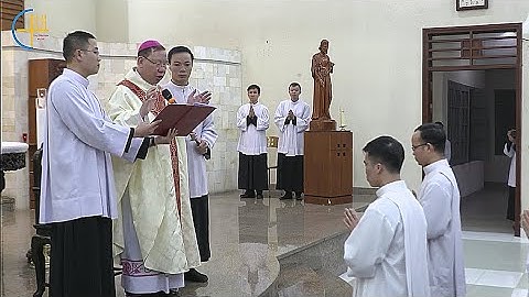 Thánh lễ trao thừa tác vụ Đọc Sách và Giúp Lễ tại Đại Chủng Viện Thánh Giuse Hà Nội