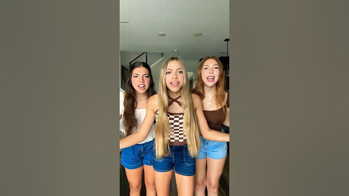 TWINS OR SISTERS?! 👀🤔🤣 | Triple Charm #Shorts
