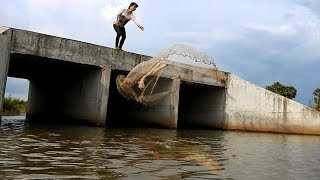 Khmer Girl Fishing At Siem Reap Cambodia