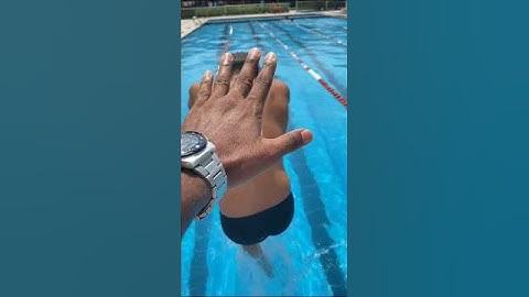 How to Tread Water – Easy Swimming Technique to Stay Afloat Forever