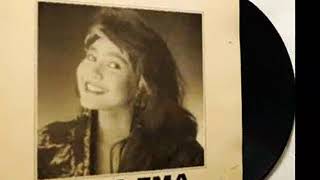 Download Lagu raja ema _ sekuntum mawar biru dari siapa (1989) MP3