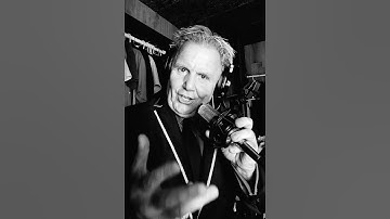Thumbnail of This is Timeless Sinatra!!! 🇺🇸😎💯🥃🔥 CHICAGO FOLKS!!! Rate This please & Subscribe 😎 🇺🇸