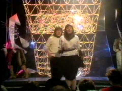 Bardo "One Step Further" Christmas Top Of The Pops 1982