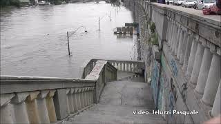 Piena del Po del 21 maggio 2023 prima parte i Murazzi Torino seconda parte il Po a San Mauro