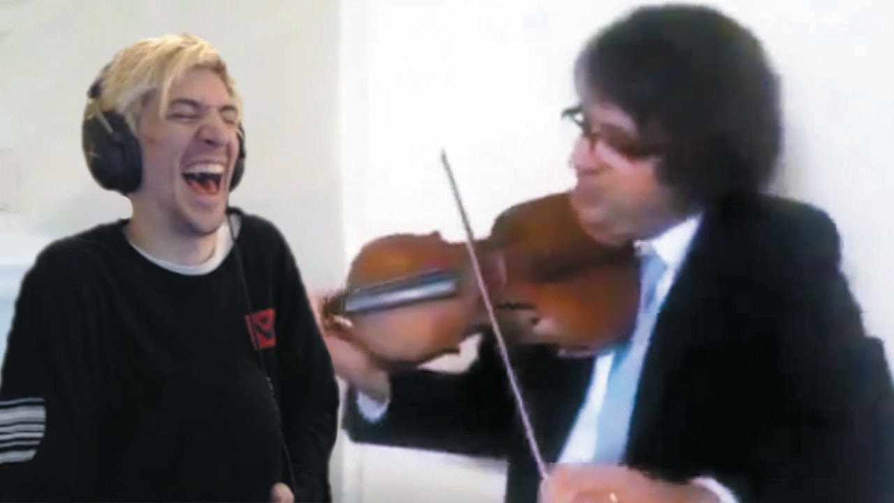 xQc reacts to Triple concerto for faucet, water pipes and fiddle (with