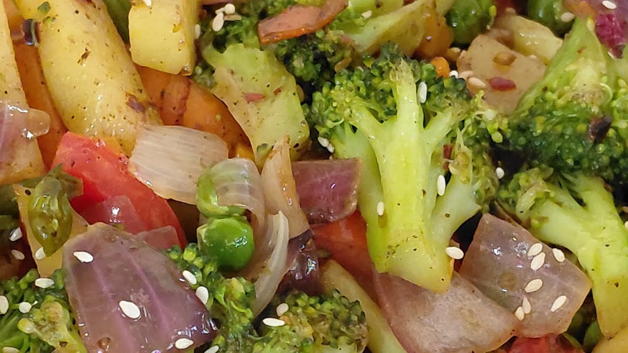 Roasted Broccoli 🥦 | Fried Broccoli | Saute Garlic Broccoli | Restaurant style Broccoli recipe 😋 💯👌🏻