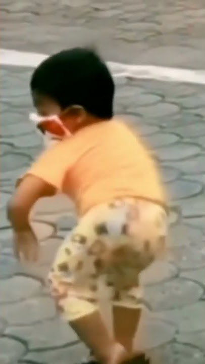 poco-poco!!! #shorts #youtubeshorts #viral #funny #youtube #funnyvideo #video #lucu