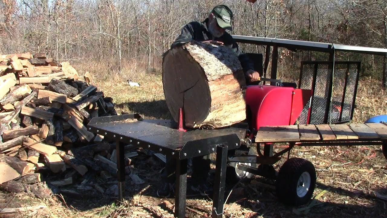This Wood Splitter Is 200 Tons of Mesmerizing Power