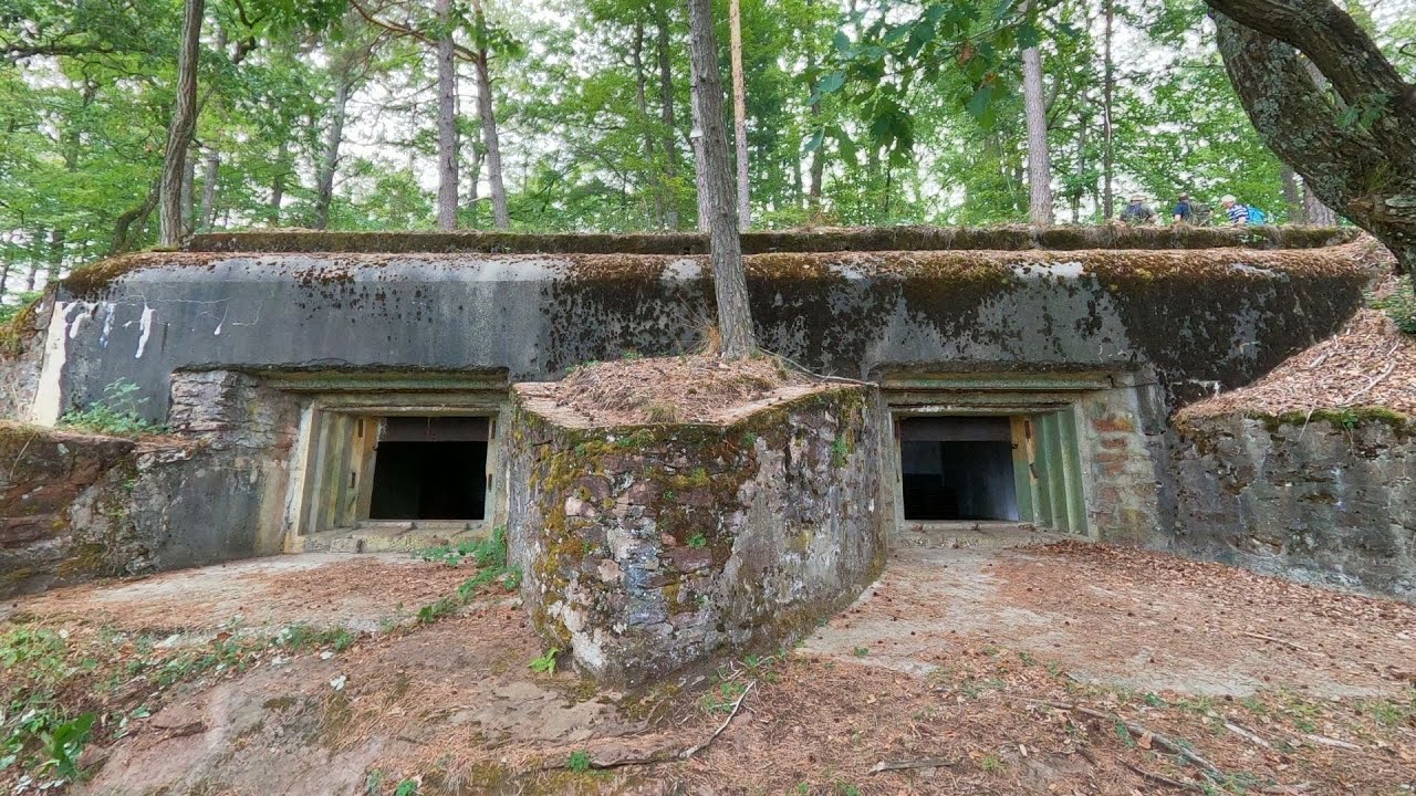 Ligne Maginot, Une casemate d'artillerie au sommet ! 💥