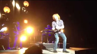 Mick Hucknall - I'd Rather Go Blind (Live In Budapest) Mick Hucknall - I'd Rather Go Blind (Live In Budapest)