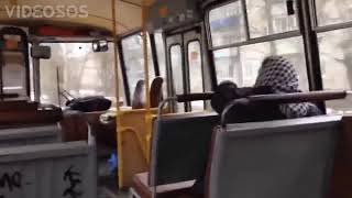 Безумная бабка в автобусе
