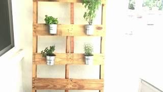 Transform your Wooden pallet into an amazing Herb Garden