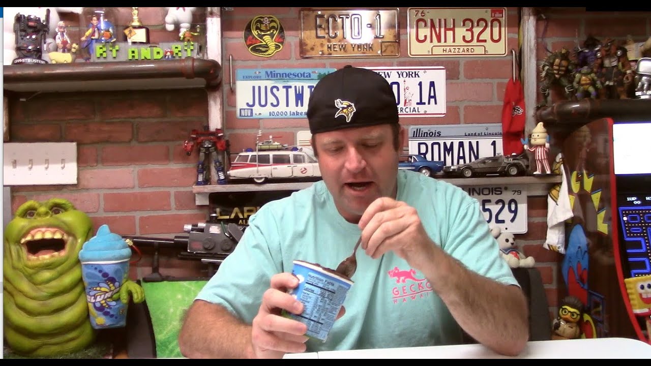 Minter Wonderland Ice Cream Review - Ben and Jerry's