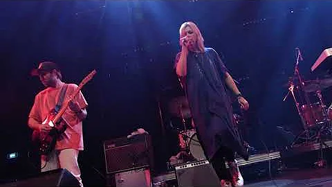 Jane Weaver  Live@La Gat Lyrique, Paris,7 mai 2022.