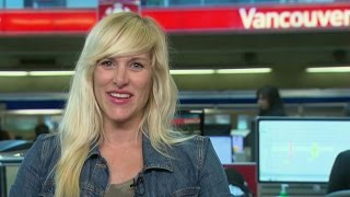 Walk Off the Earth singer kicked off United flight over crying toddler