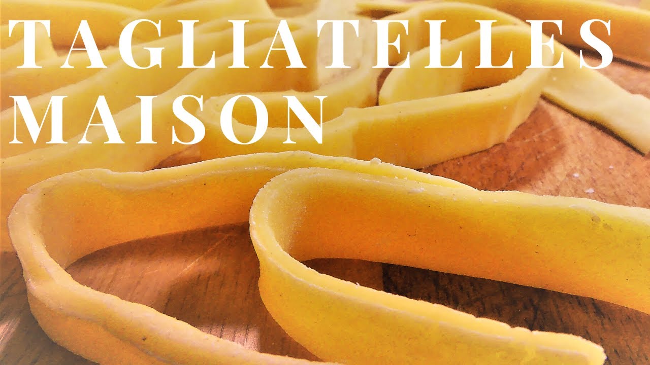 Tagliatelles maison ! Recette des pâtes fraîches sans machine ! - YouTube