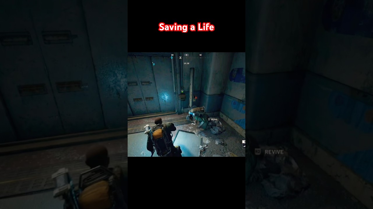 Send help solo #arcraiders #extractionshooter #friendly #medic #gaming #defibrillator