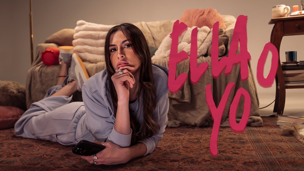 Mila Manes - Ella o Yo (Videoclip Oficial)