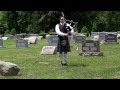 Taps on the bagpipes