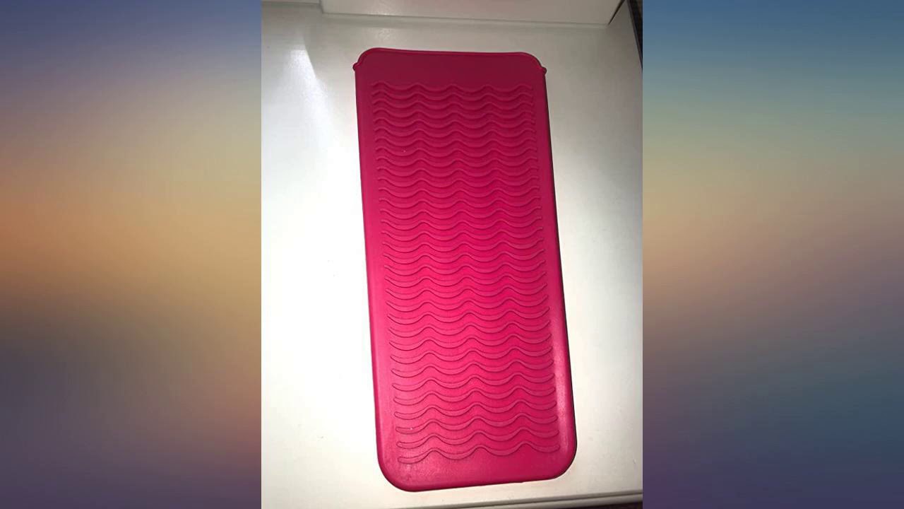 ZAXOP Resistant Silicone Mat Pouch for Flat Iron, Curling Iron,Hot Hair Tools（Hot Pink） re