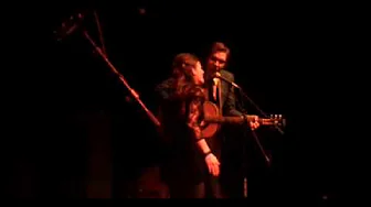 Dawn Landes and Justin Townes Earle - "Do I Ever Cross Your Mind"