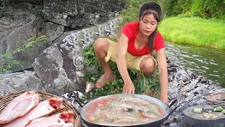 Yummy Red Fish! Catch and cook Red Fish for jungle food - Easy Fish Soup Recipe @lisaCooking2