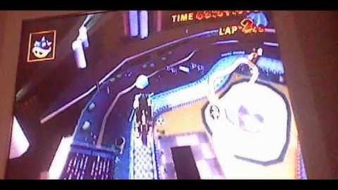 MKWii ~ Luigi Circuit Texture Hack (100 subscriber special)