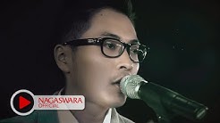 Kerispatih - Lihat Hatiku (Official Music Video NAGASWARA) #music  - Durasi: 4:46. 