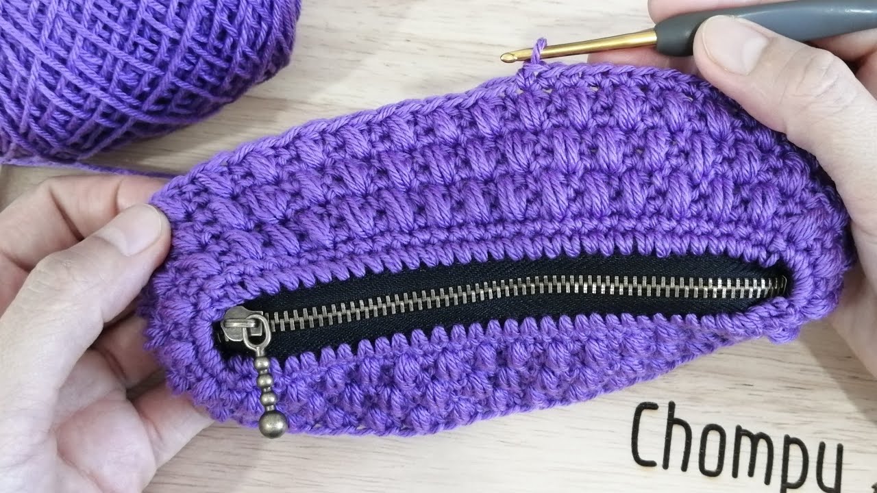 D.I.Y. Tutorial - How to Crochet Purse Bag With Zipper - Step by Step 