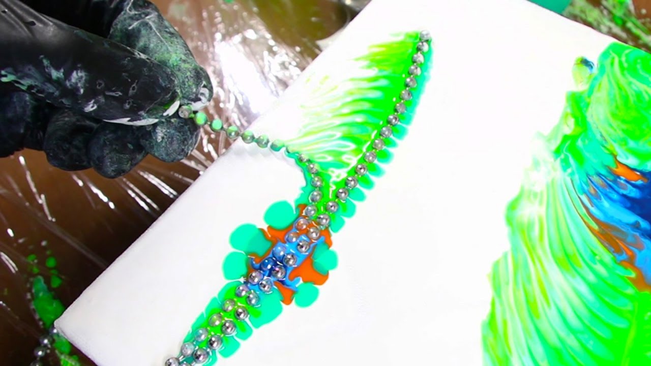 Chain pull painting peacock feather Acrylic painting