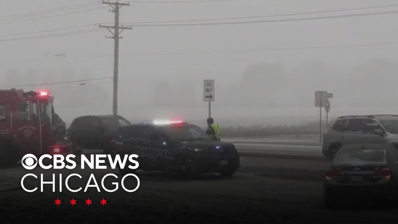 Accumulating snow causing slick road conditions in the Chicago area ...