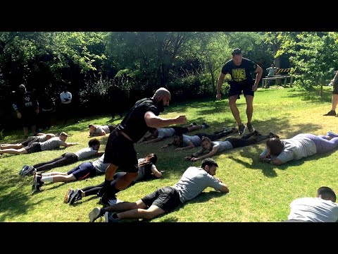 Cezar Bononi and Adrian Jaoude race each other at WWE tryout in Chile