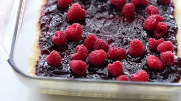 Raspberry Streusel Shortbread Bars