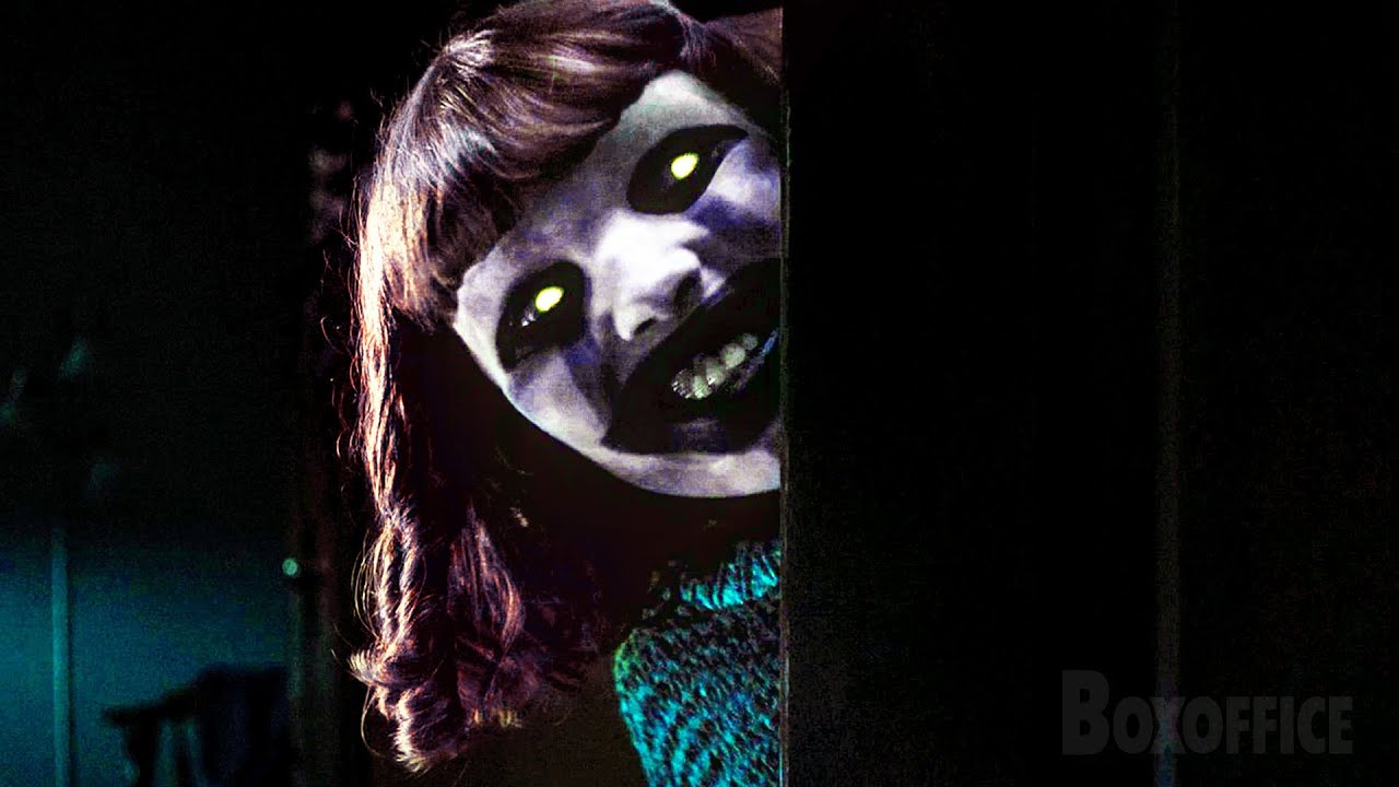 Una nueva forma de terror | Five Nights at Freddy's 2 | Clip en Español
