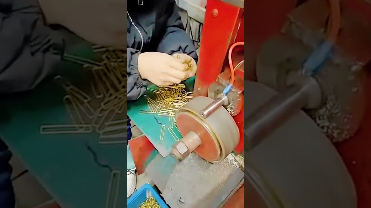 How This Factory Makes Thousands of Gold Chains 