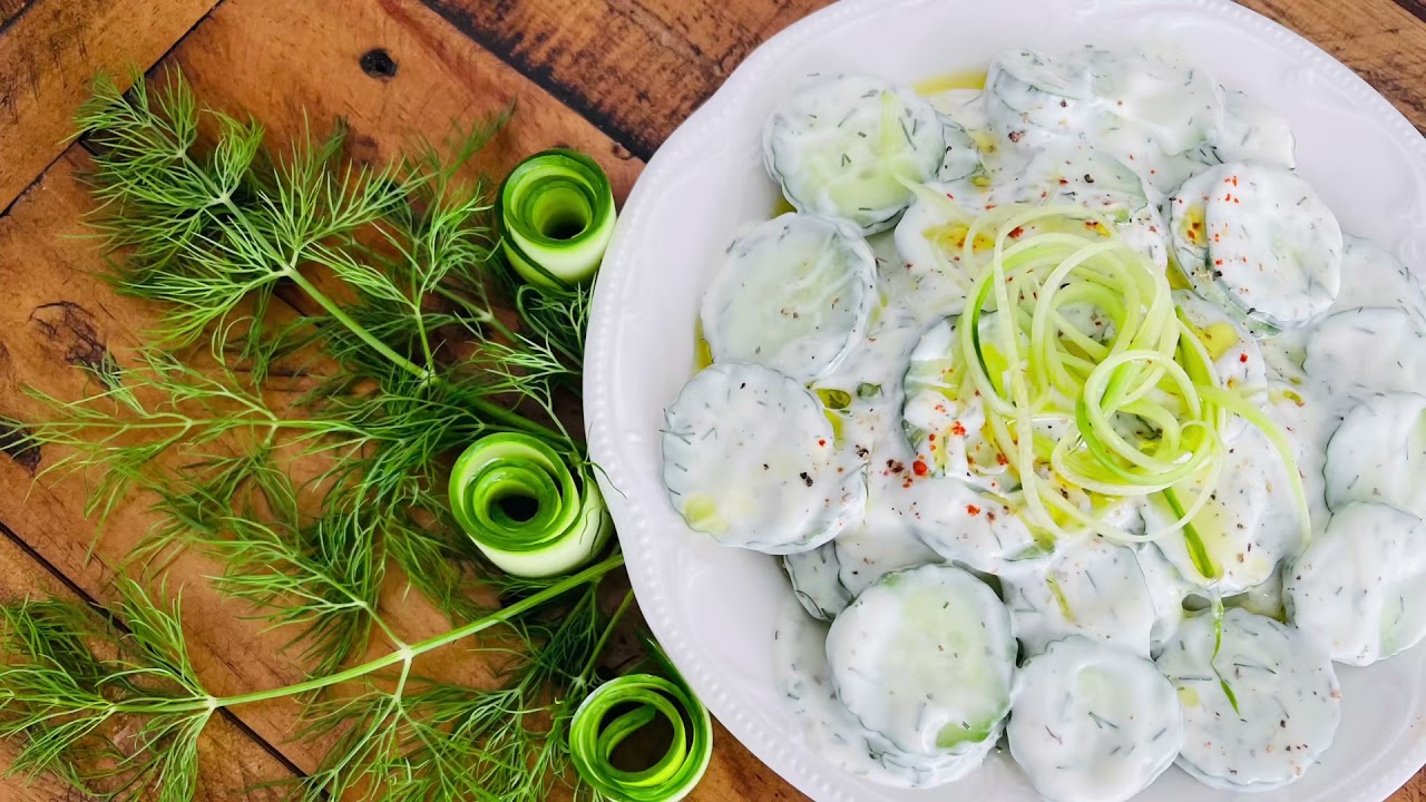 Salat me tranguj, jogurt dhe kopër /Gurkensalat mit Dilljoghurt - YouTube