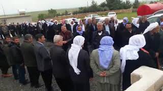 Dağlar Insanlar Ve Hatta Ölüm Bile Yorulduysa Şimdi En Güzel Şiir Barıştır.