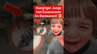 Hungriges Kind ist Essensreste im Restaurant! 😢 #emotionalegeschichte #armut #essen #restaurant