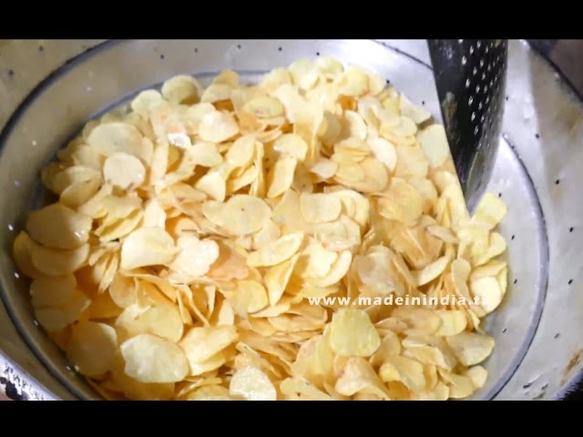 Crispy Thin Potato Wafers | Potato Chips | Aloo Chips | Batata Wafers street food | STREET FOOD