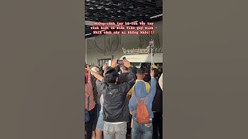 Những cánh tay bà con Vẫy tay vĩnh biệt Cố Diễn Viên Quý Bình - Nhìn cảnh này ai không khóc #quybinh