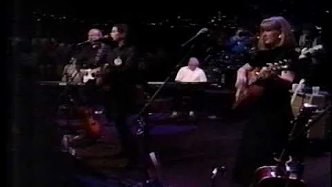 Nanci Griffith - I Fought The Law with Sonny Curti...