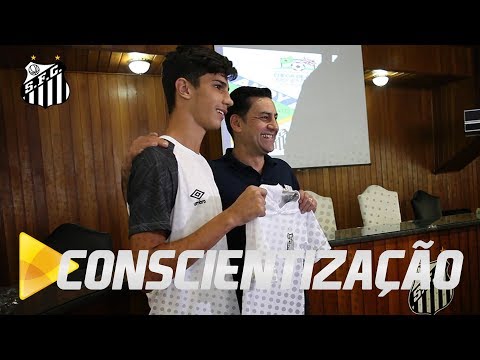 Santos FC promove palestra sobre abuso sexual com Andy Woodward