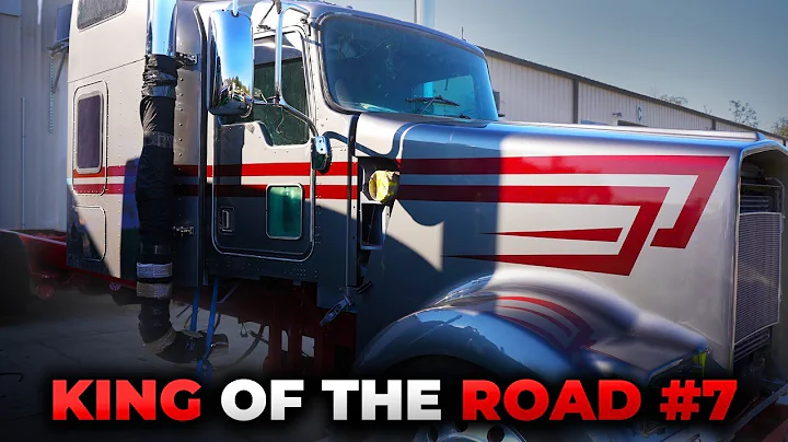 Show-Ready W900 Kenworth Vinyl Wrap, Deck Plates, and Custom Mods!