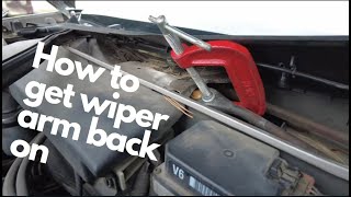 wiper arm not moving. How to fix Windshield Wiper Linkage. Loose wiper Linkage.