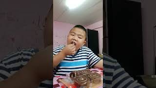 กินขนม by พี่ซีเกมส์ 14 views 1 year ago 1 minute, 47 seconds