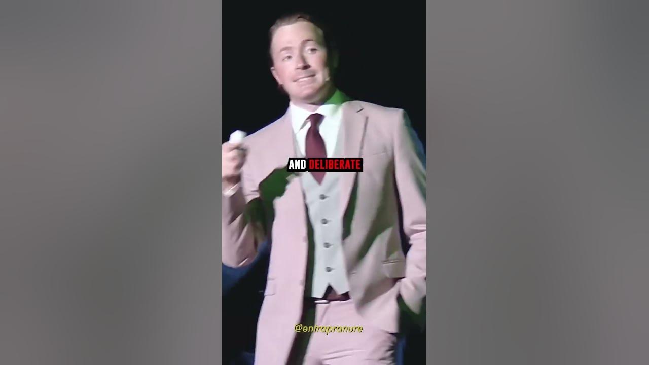 Royce du Pont is FEARLESS! Exposes his pe*** in front of THOUSANDS YouTube